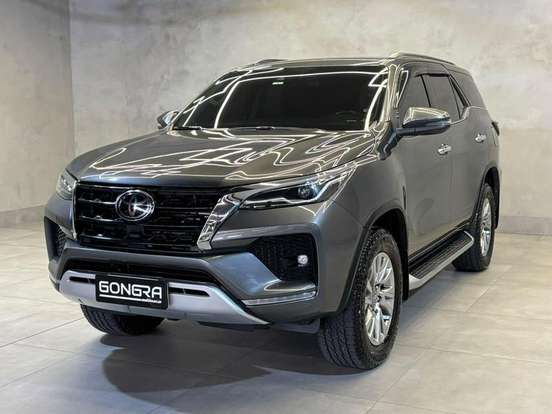 TOYOTA-HILUX SW4-2.8 D-4D TURBO DIESEL SRX 4X4 AUTOMÁTICO TOYOTA-HILUX SW4-2021