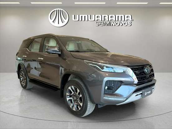 TOYOTA-HILUX SW4-2021