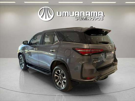 TOYOTA-HILUX SW4-2021