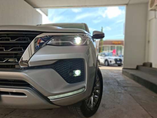 TOYOTA-HILUX SW4-2021
