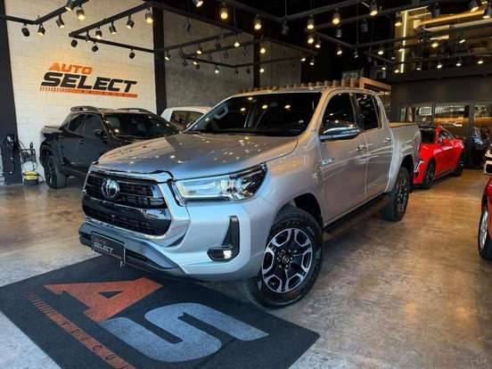 TOYOTA-HILUX SW4-2020