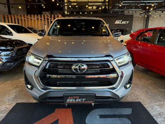 TOYOTA-HILUX SW4-2.8 D-4D TURBO DIESEL SRX 7L 4X4 AUTOMÁTICO TOYOTA-HILUX SW4-2020