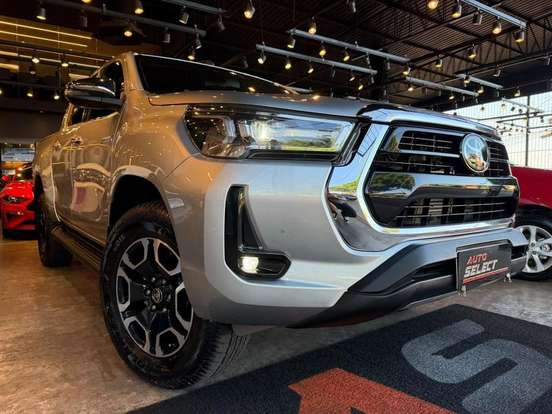 TOYOTA-HILUX SW4-2020