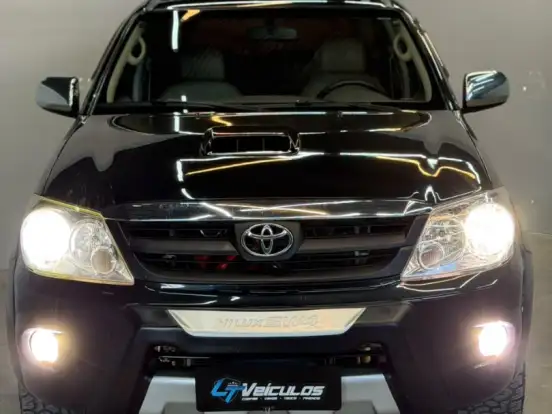 TOYOTA-HILUX SW4-3.0 SRV 4X4 16V TURBO INTERCOOLER DIESEL 4P AUTOMÁTICO TOYOTA-HILUX SW4-2008