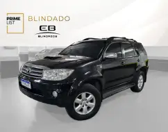 TOYOTA HILUX SW4 3.0 SRV 4X4 7 LUGARES 16V TURBO INTERCOOLER DIESEL 4P AUTOMÁTICO TOYOTA HILUX SW4 3.0 SRV 4X4 7 LUGARES 16V TURBO INTERCOOLER DIESEL 4P AUTOMÁTICO