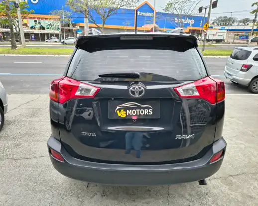 TOYOTA-RAV4-2014
