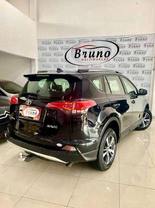 TOYOTA-RAV4-2018