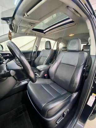TOYOTA-RAV4-2018