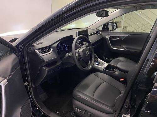 TOYOTA-RAV4-2025