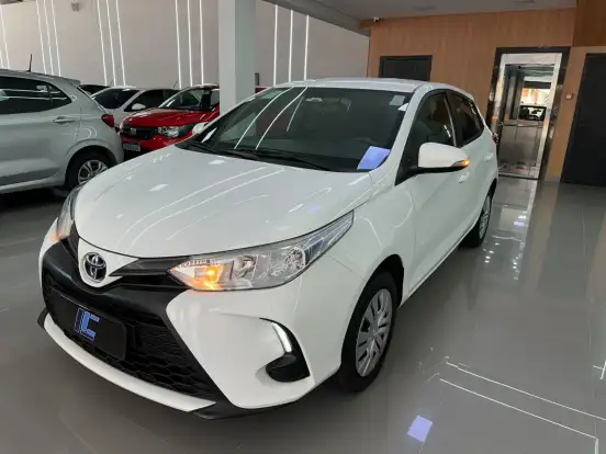 TOYOTA-YARIS-1.5 16V FLEX SEDAN XL LIVE MULTIDRIVE TOYOTA-YARIS-2022