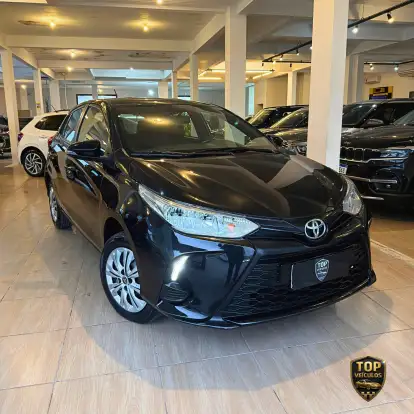 TOYOTA-YARIS-2024