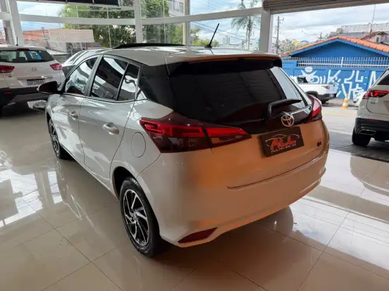 TOYOTA-YARIS-1.5 16V FLEX XLS MULTIDRIVE TOYOTA-YARIS-2024
