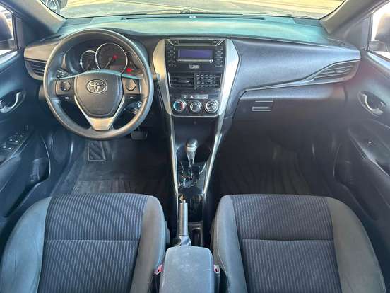 TOYOTA-YARIS-1.3 16V FLEX XL MULTIDRIVE TOYOTA-YARIS-2019
