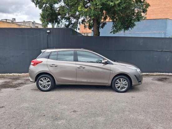 TOYOTA-YARIS-1.3 16V FLEX XL PLUS TECH MULTIDRIVE TOYOTA-YARIS-2019