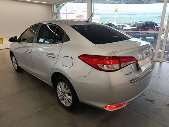 TOYOTA-YARIS-1.5 16V FLEX SEDAN XL PLUS TECH MULTIDRIVE TOYOTA-YARIS-2018