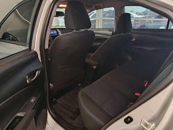 TOYOTA-YARIS-1.5 16V FLEX SEDAN XL PLUS TECH MULTIDRIVE TOYOTA-YARIS-2018