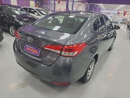 TOYOTA-YARIS-2024