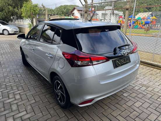 TOYOTA-YARIS-1.5 16V FLEX XLS CONNECT MULTIDRIVE TOYOTA-YARIS-2022