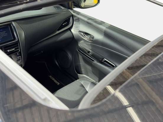 TOYOTA-YARIS-1.5 16V FLEX XLS CONNECT MULTIDRIVE TOYOTA-YARIS-2022
