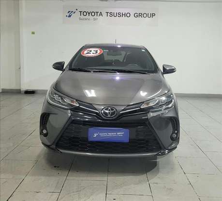 TOYOTA-YARIS-2022