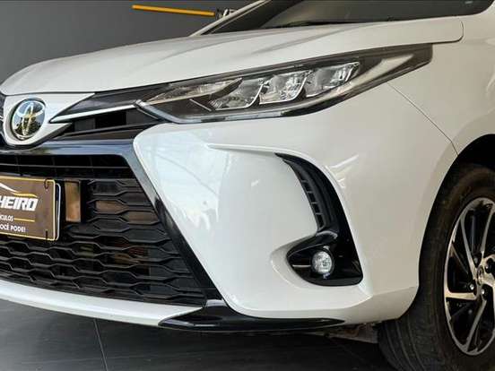 TOYOTA-YARIS-1.5 16V FLEX XLS CONNECT MULTIDRIVE TOYOTA-YARIS-2022