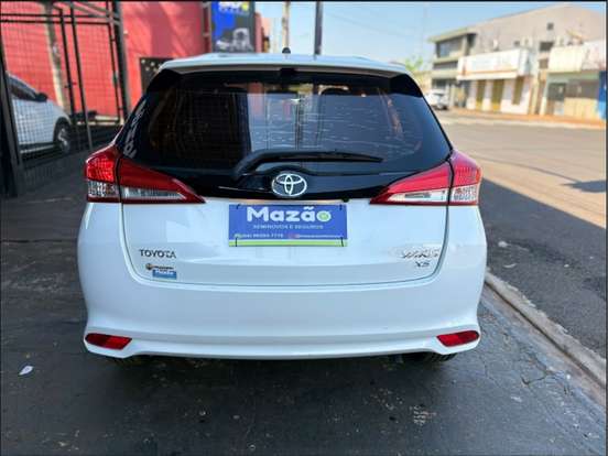 TOYOTA-YARIS-1.5 16V FLEX XLS MULTIDRIVE TOYOTA-YARIS-2018