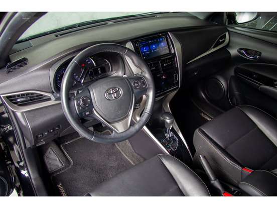 TOYOTA-YARIS-1.5 16V FLEX XLS MULTIDRIVE TOYOTA-YARIS-2018