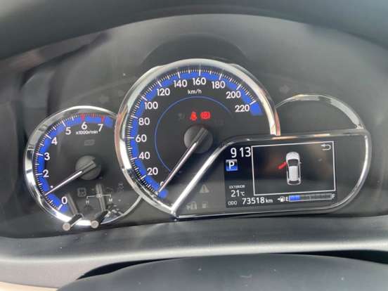 TOYOTA-YARIS-2021