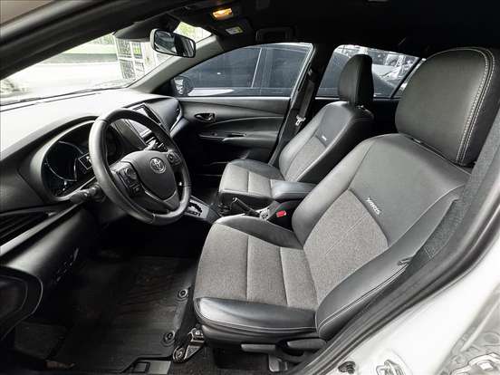 TOYOTA-YARIS-1.5 16V FLEX XS MULTIDRIVE TOYOTA-YARIS-2023