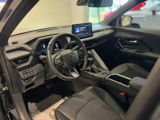 TOYOTA-YARIS CROSS-2026