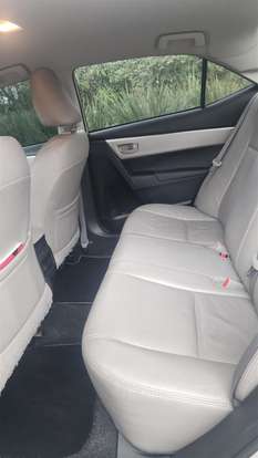 TOYOTA-COROLLA-2017