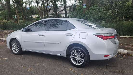 TOYOTA-COROLLA-2017