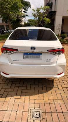 TOYOTA-COROLLA-2025
