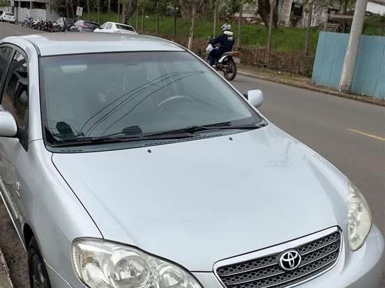 TOYOTA-COROLLA-1.8 XEI 16V GASOLINA 4P AUTOMÁTICO TOYOTA-COROLLA-2005