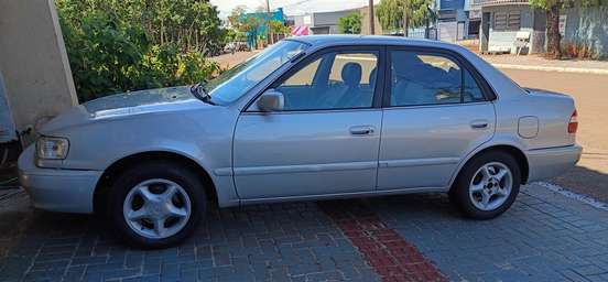 TOYOTA-COROLLA-2000