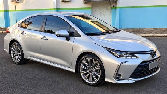 TOYOTA COROLLA 2.0 VVT-IE FLEX XEI DIRECT SHIFT