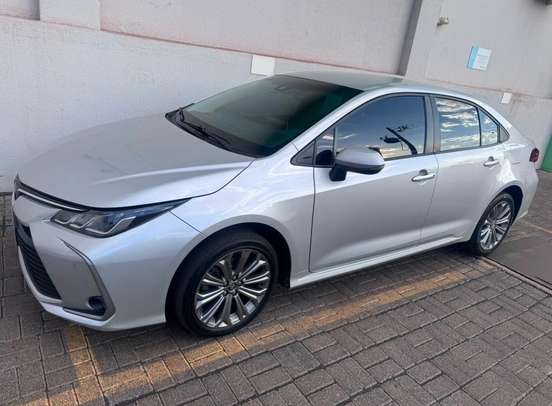 TOYOTA-COROLLA-2023