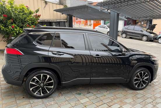 TOYOTA-COROLLA CROSS-2023