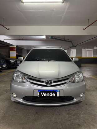 TOYOTA-ETIOS-2013