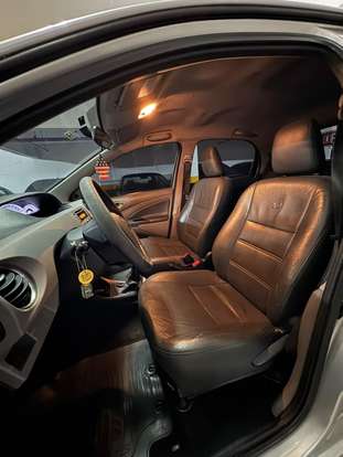 TOYOTA-ETIOS-1.5 XLS 16V FLEX 4P MANUAL TOYOTA-ETIOS-2013