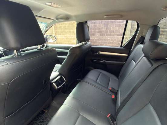 TOYOTA-HILUX-2.8 SRV 4X4 CD 16V DIESEL 4P AUTOMÁTICO TOYOTA-HILUX-2019
