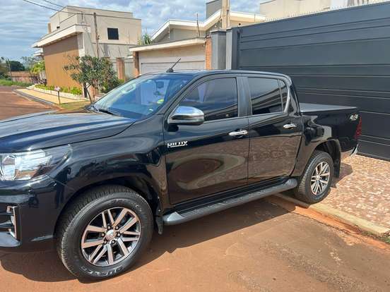 TOYOTA-HILUX-2.8 SRV 4X4 CD 16V DIESEL 4P AUTOMÁTICO TOYOTA-HILUX-2020