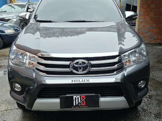 TOYOTA-HILUX-2.8 SRV 4X4 CD 16V DIESEL 4P AUTOMÁTICO TOYOTA-HILUX-2017