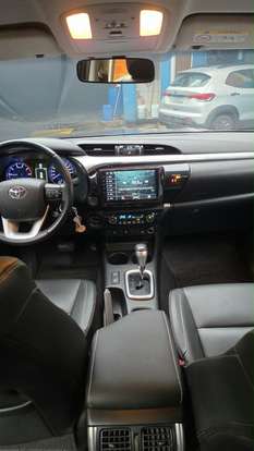 TOYOTA-HILUX-2017