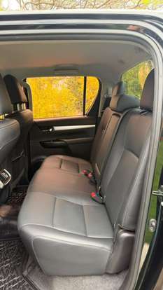 TOYOTA-HILUX-2019
