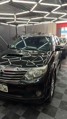 TOYOTA-HILUX SW4-2012