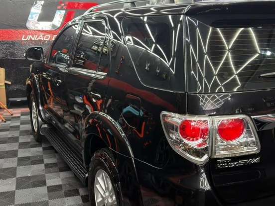 TOYOTA-HILUX SW4-3.0 SRV 4X4 16V TURBO INTERCOOLER DIESEL 4P AUTOMÁTICO TOYOTA-HILUX SW4-2012