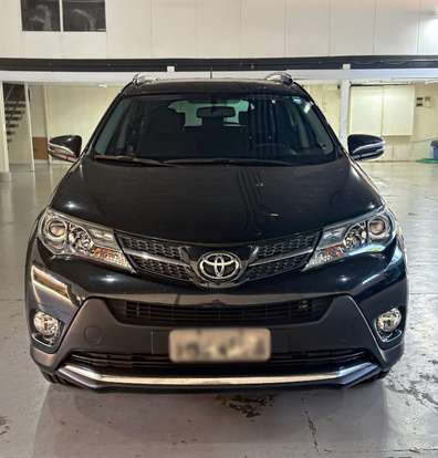 TOYOTA-RAV4-2015