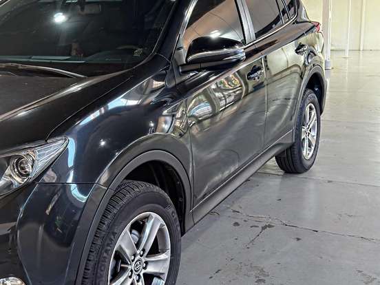TOYOTA-RAV4-2.0 4X4 16V GASOLINA 4P AUTOMÁTICO TOYOTA-RAV4-2015