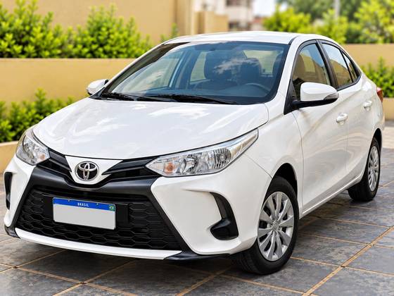 TOYOTA YARIS 1.5 16V FLEX SEDAN XL MULTIDRIVE